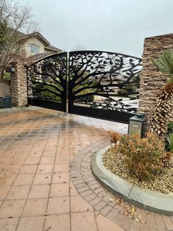 Commercial gate openers