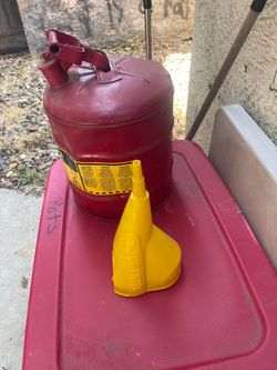 Gas cans
