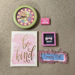 Girls’ Decorations For Room