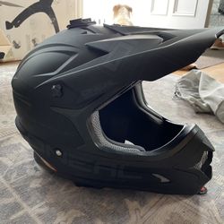 Oneal snowmobile/dirtbike helmet