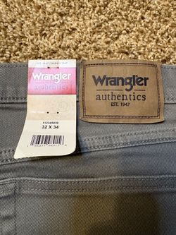 NWT Wrangler Authentics Straight Fit Jeans Mens Size 32x34 Gray