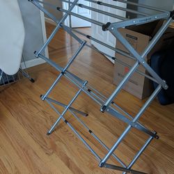Collapsible Laundry Drying Rack