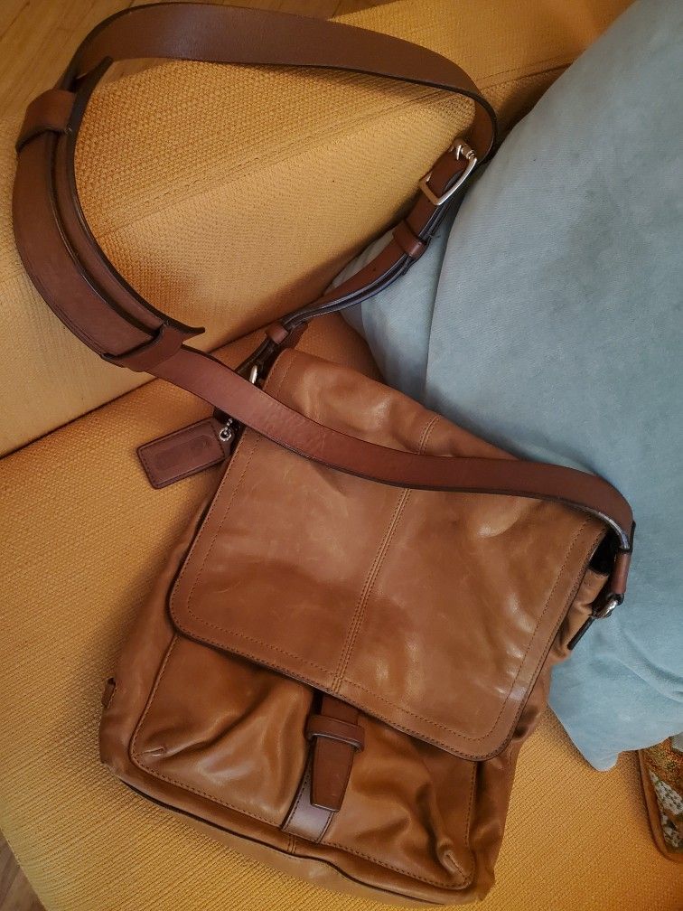 Soft Brown Leather Crossbody Purse Bag