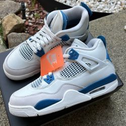 Air Jordan 4 Retro “Military Blue” Sizes 6.5Y, 7Y