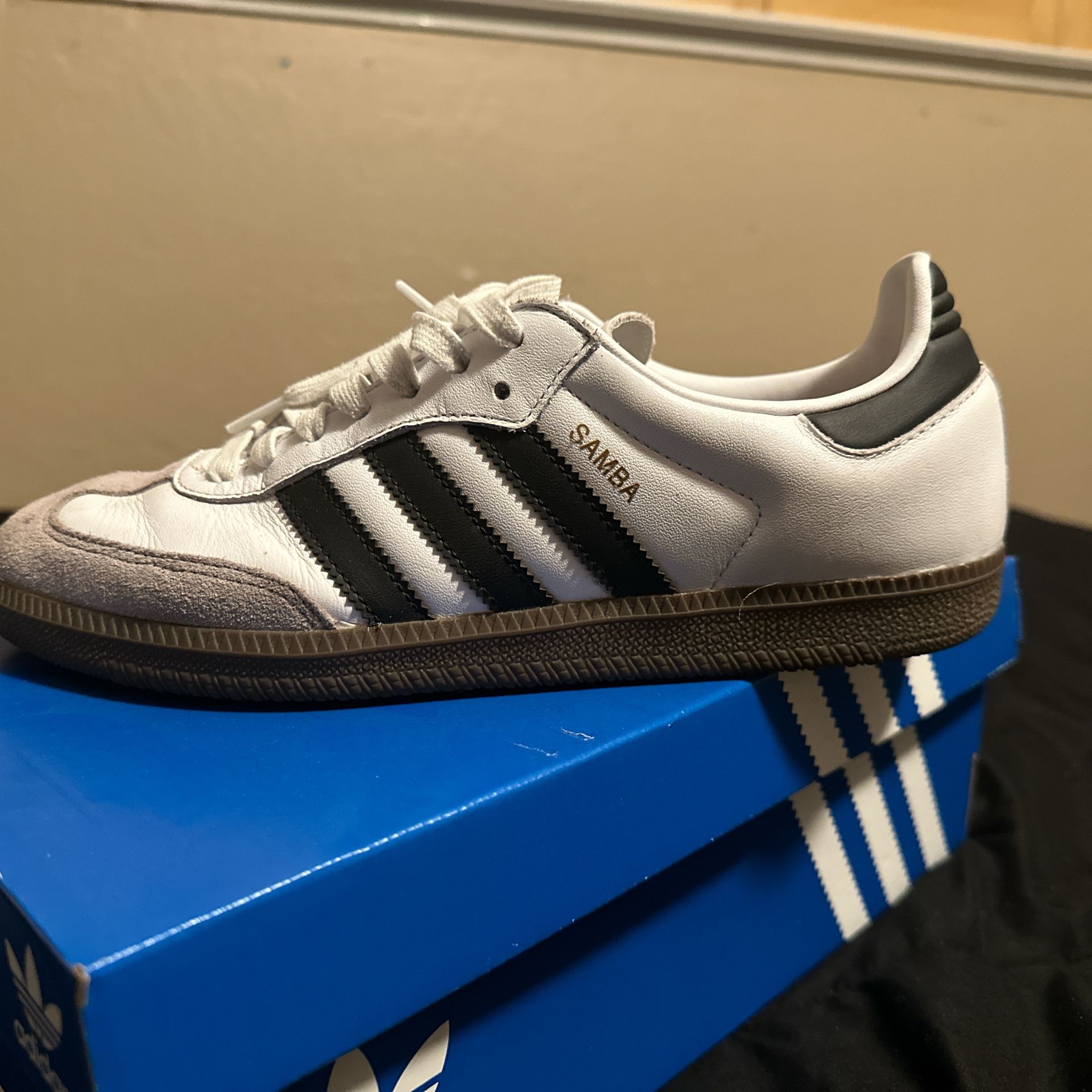 Adidas Sambas
