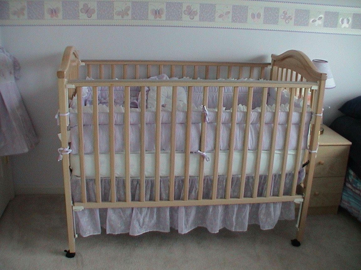 Sweet Pea Baby Crib Unassembled with Mattress