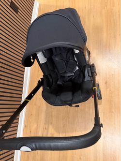 Donna stroller