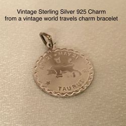 Vintage Sterling Silver 925 charm from a vintage world travels charm bracelet