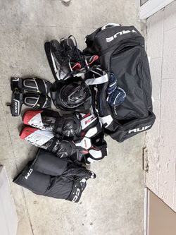 Compete Hokey Gear Set