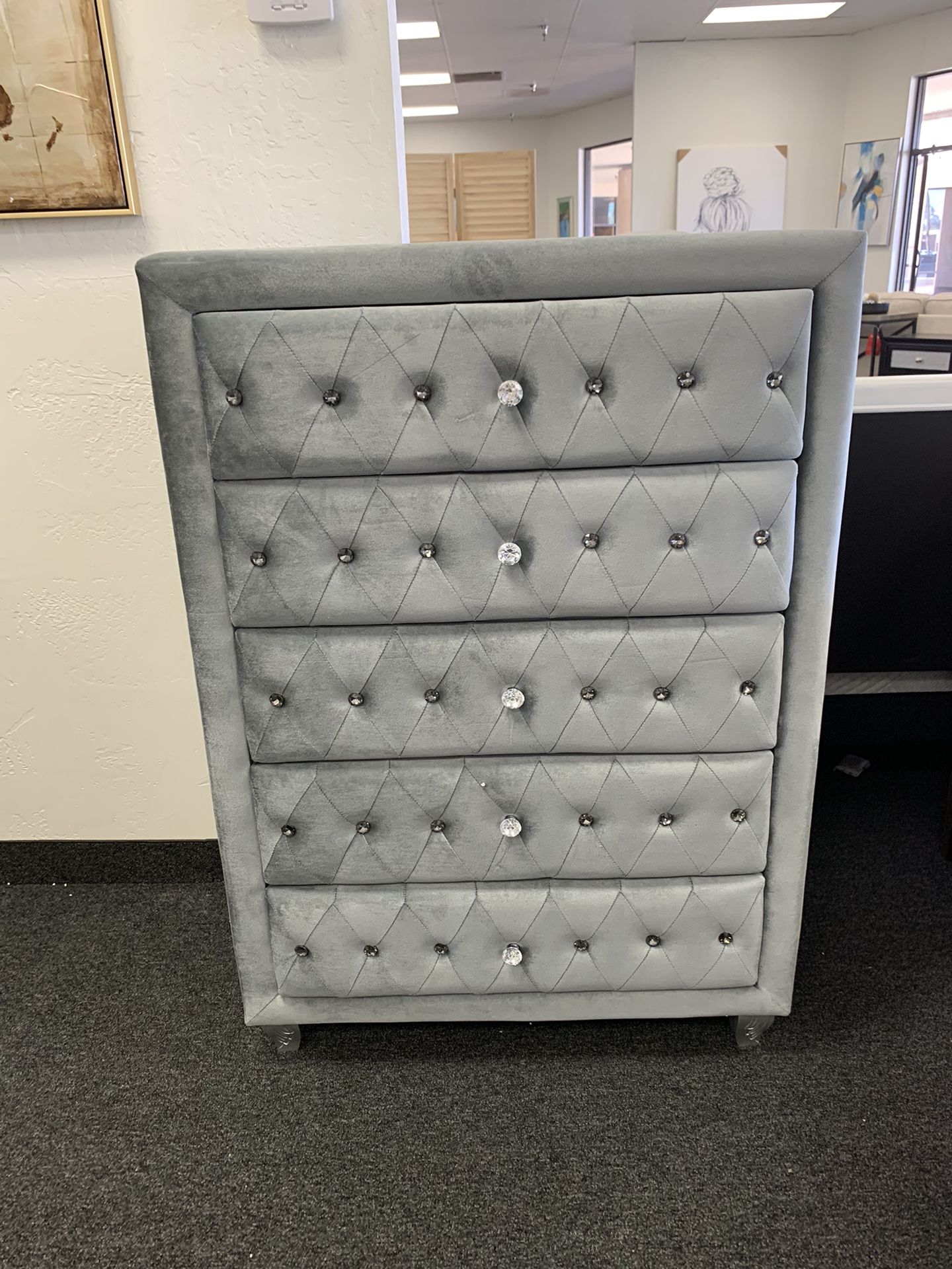 Grey Velvet 5 Drawer Chest With Diamonds 