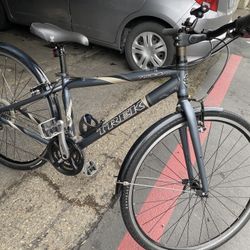 Trek 7200 FX Hybrid Bike