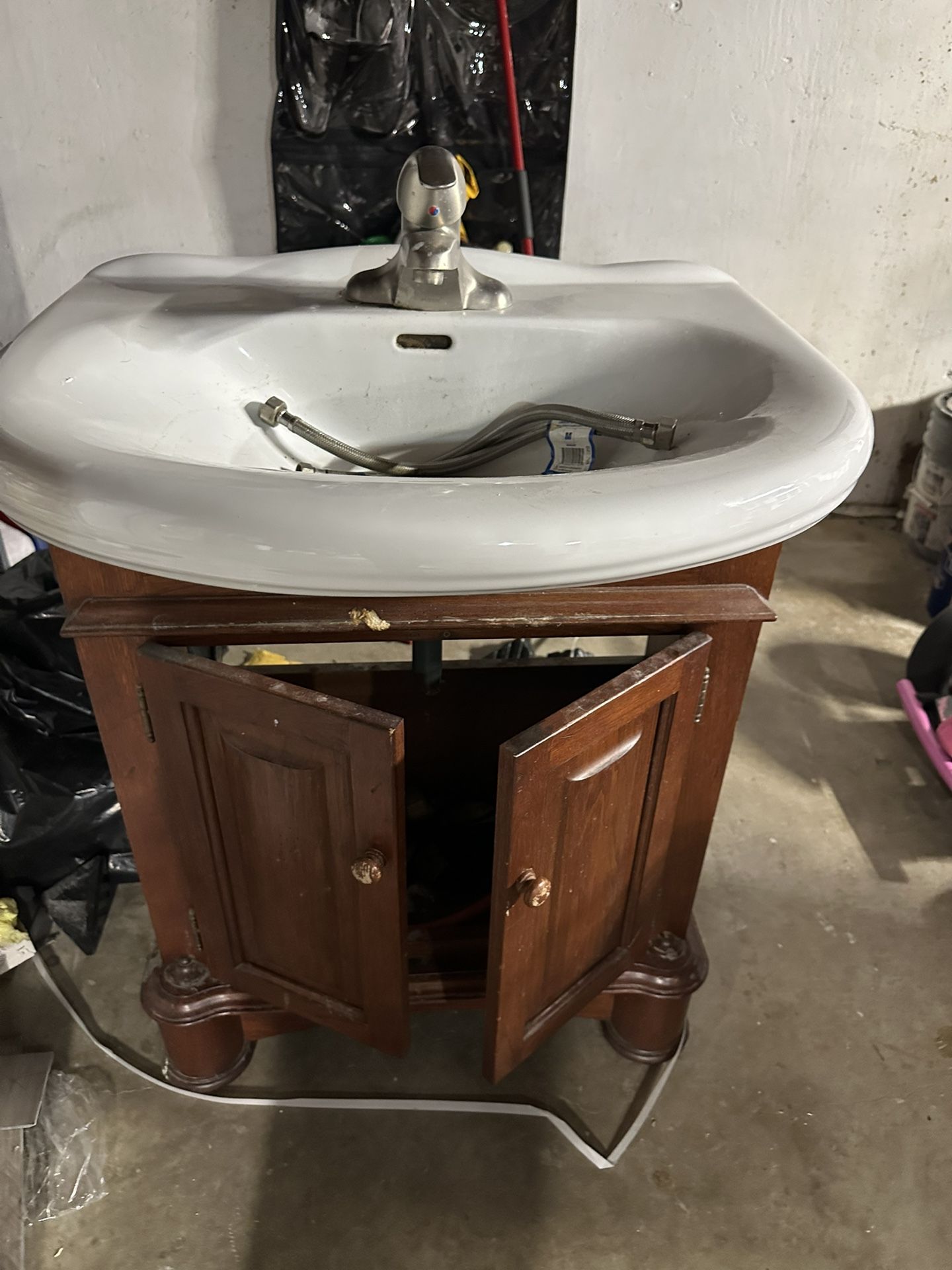 Bathroom Sink With Cabinet