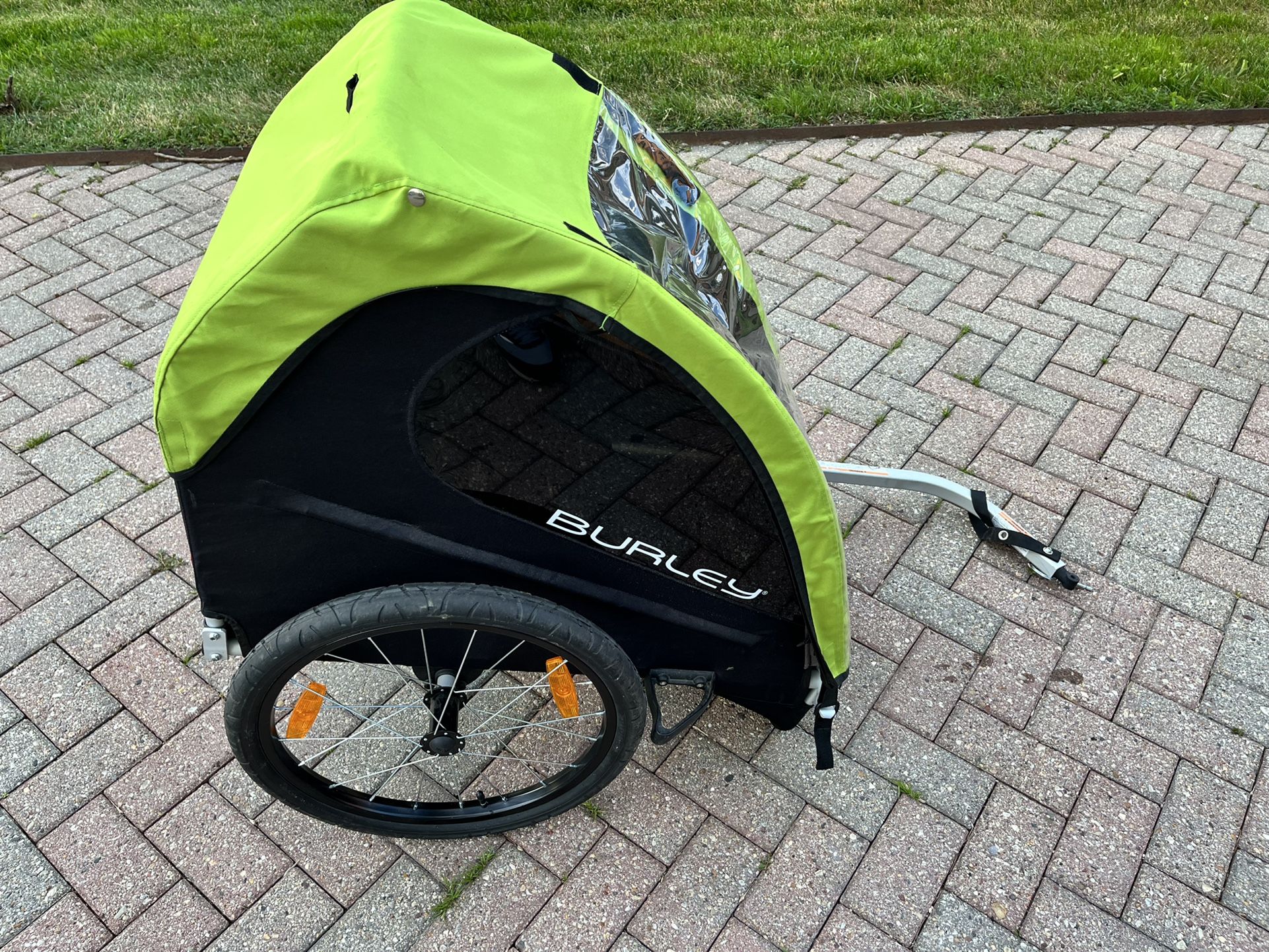 Burley Minnow Bicycle Trailer - Good Condition -Used