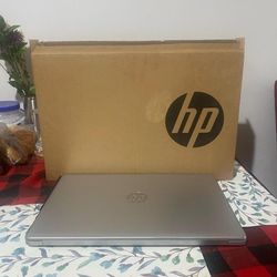 HP Laptop Silver 