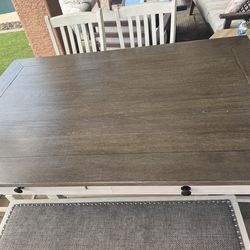 Dining table with  6 chairs