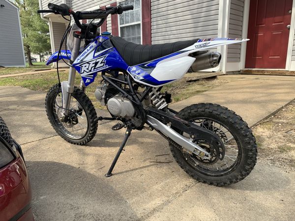 2002 xr200