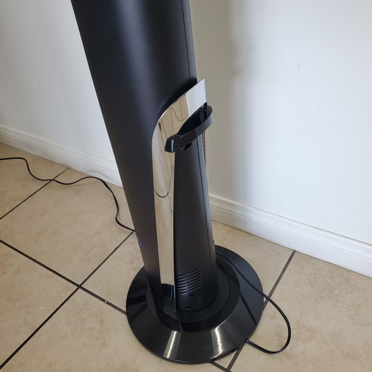 Vornado Oscillating Fan 37 inches