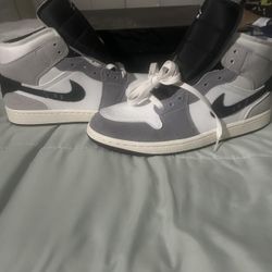 Air Jordan 1 Mid Se Craft 