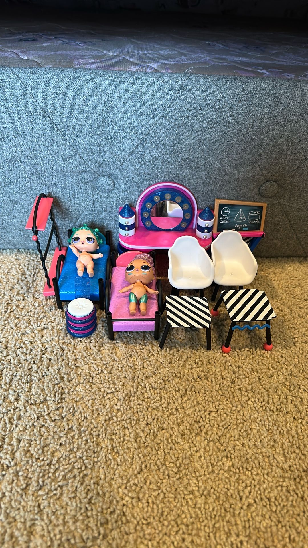 LOL Doll Set, Comes With Many Furniture Items 