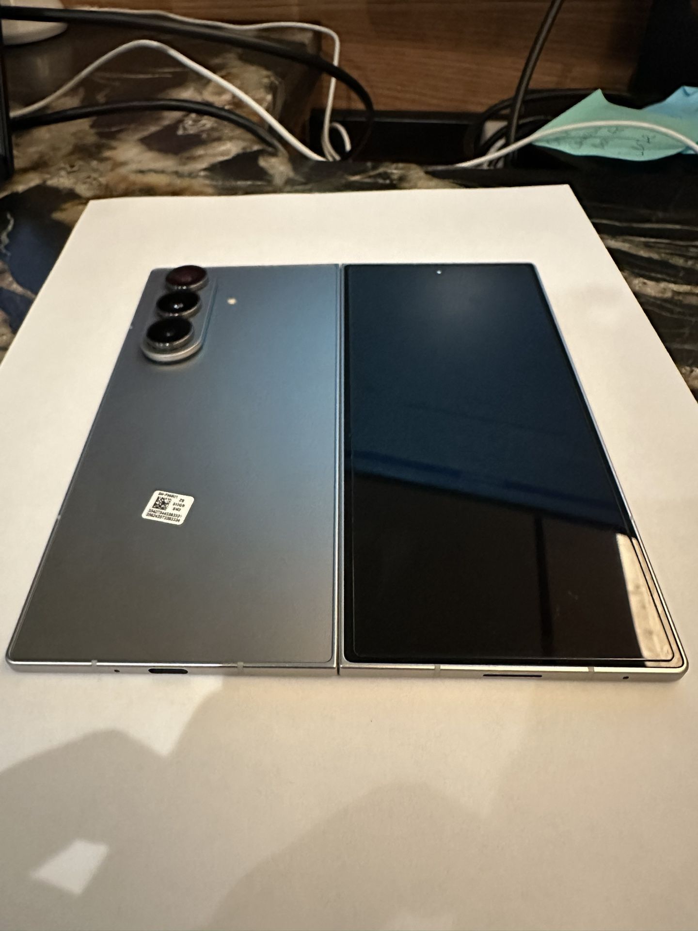 Like New SAMSUNG Galaxy Fold 7 512gb UNLOCKED