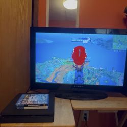 PS4 Slim W/ controller & GTA 5