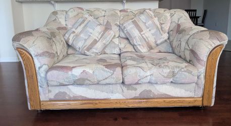 2 Piece Sofa Set (3+2 seating)