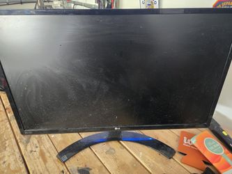 Lg Ips LED Monitor - 24" Diaginal