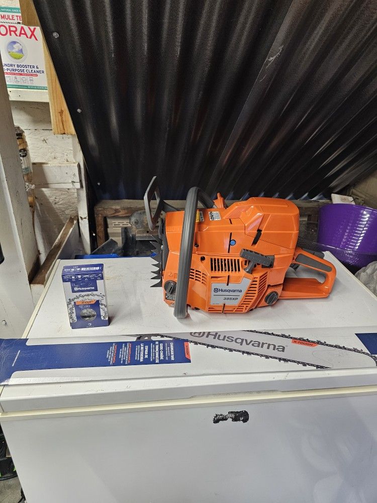 Husqvarna 395XP Chainsaw