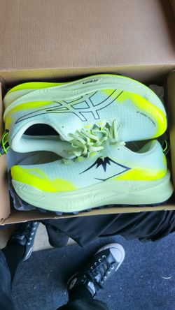 ASICS Trabuco Max 3 ,Trail Running Shoes Men's 9.5