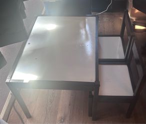 FREE-Children’s Table and Chairs