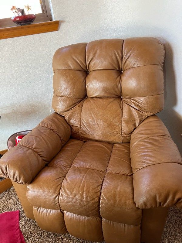 Soft Grain Leather Recliner 