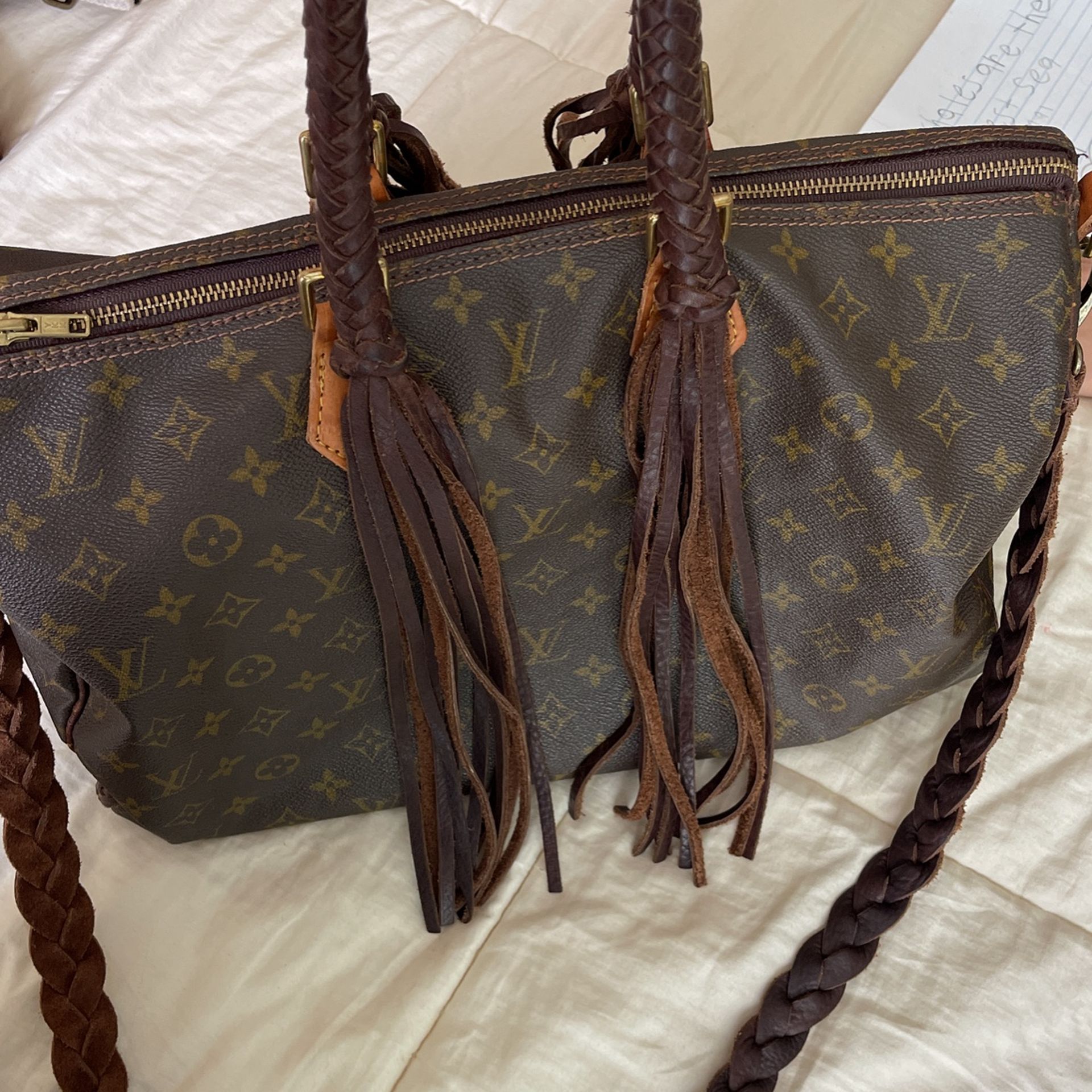 Louis Vuitton Speedy Bag