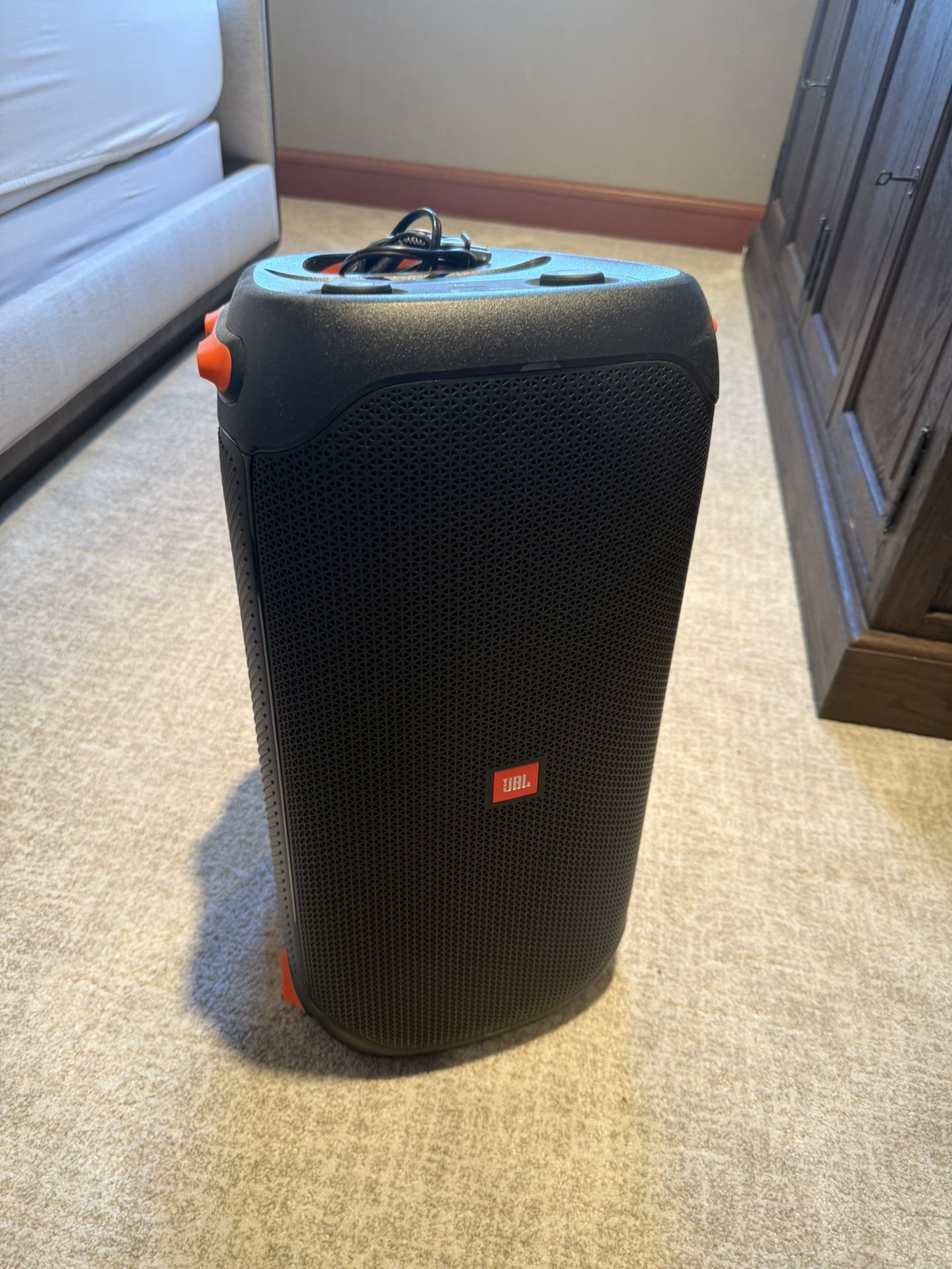 JBL Party box 110