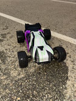 RC CAR 20 MPH