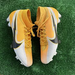 Nike mercurial superfly pro soccer cleats size 11.5