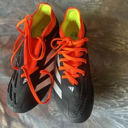 Adidas predator cleats 5.5 