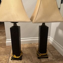 2 Matching Lamps