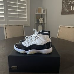 Jordan 11 Retro, Black & White Edition