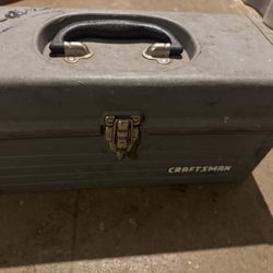 TOOLBOX (CRAFTSMAN BRAND) 16X6 