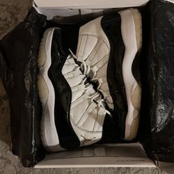 Jordan 11 Gratitude size 9