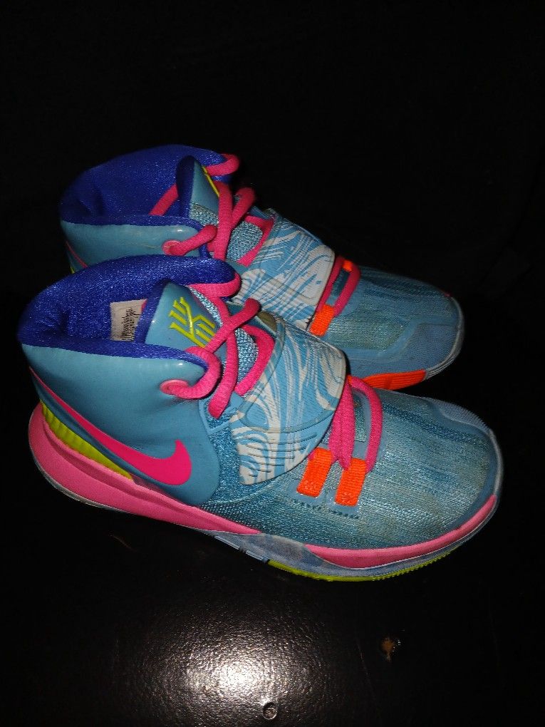 Nike Kyrie 6 Pool Children's Snealers Size 13c