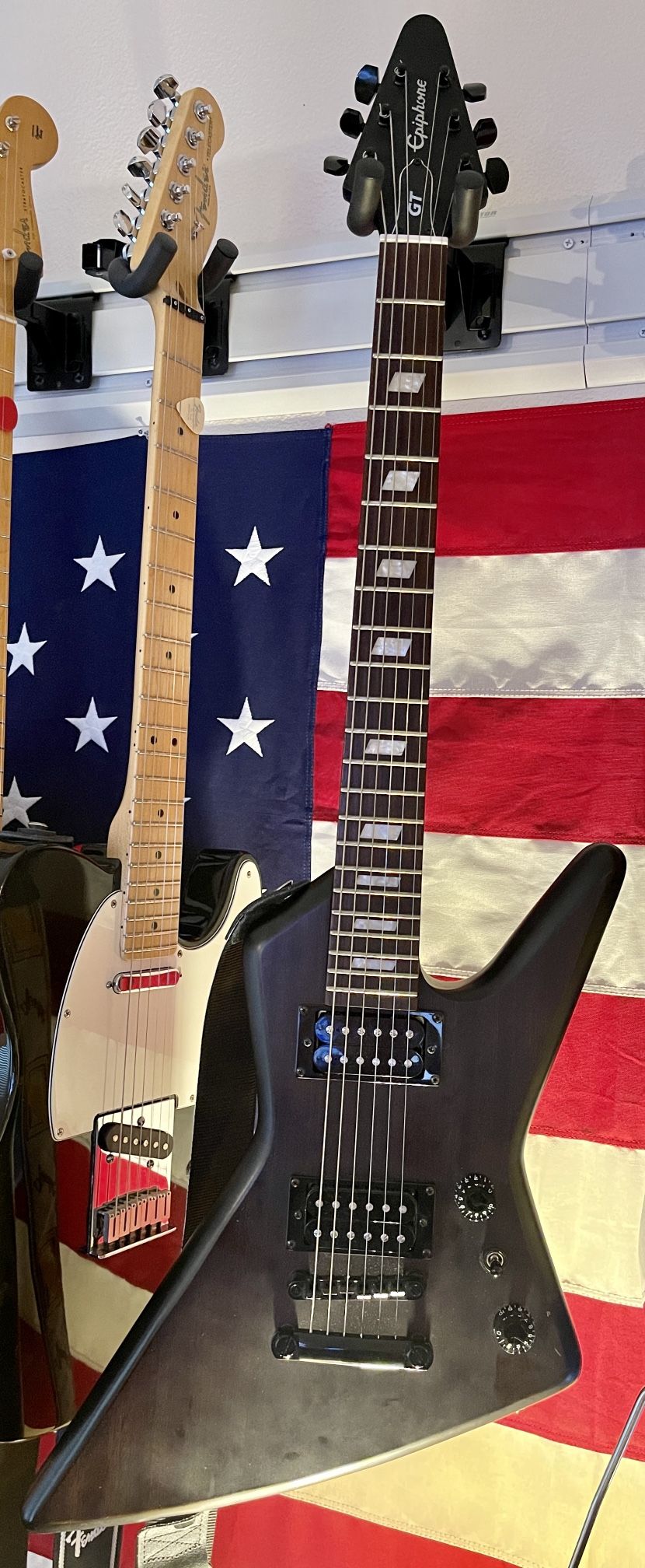 Epiphone Explorer GT 2013 w/push kill switch in the tone pot like Buckethead uses
