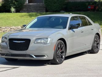 2019 Chrysler 300