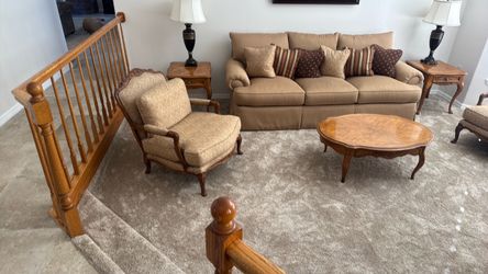 Furniture set