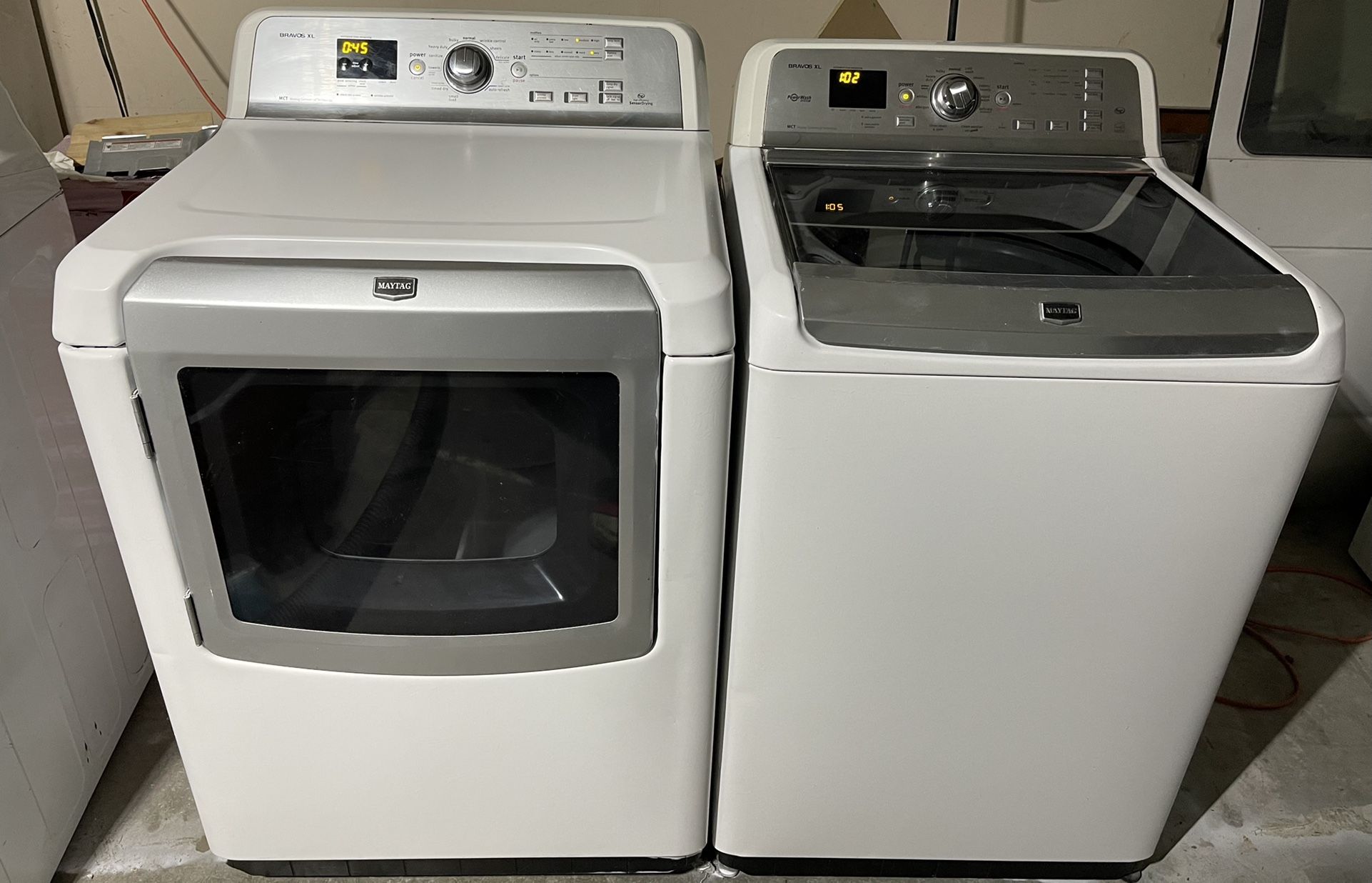 Maytag Bravos XL Electric Washer And Dryer 