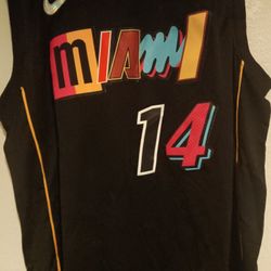 Tyler Herro Miami Heat Basketball Jersey XL 