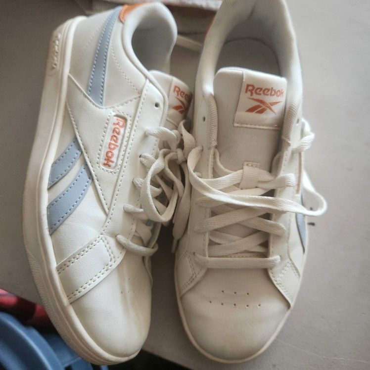 Reebok Tennis Shoes