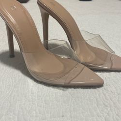 Clear Heels, Size 7
