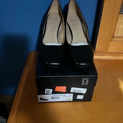 Naturalizer   Black Leather 6