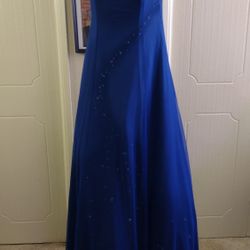 Cassandra Stone Blue Formal Night Gown / Prom Dress Pre Owned Good Condition Size 8